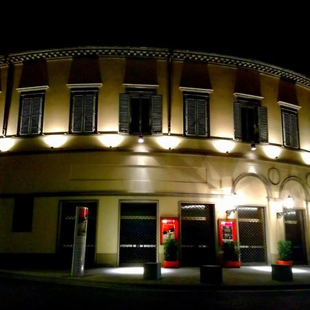 Datini Apartment Prato  Luaran gambar